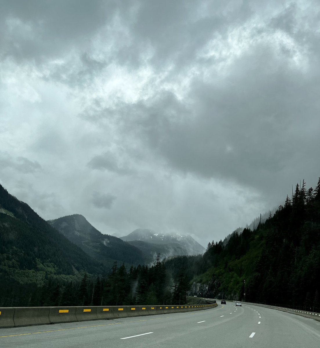 jennvanni's tweet image. Cloudy and 55 degrees (f) #PacificNW #cool