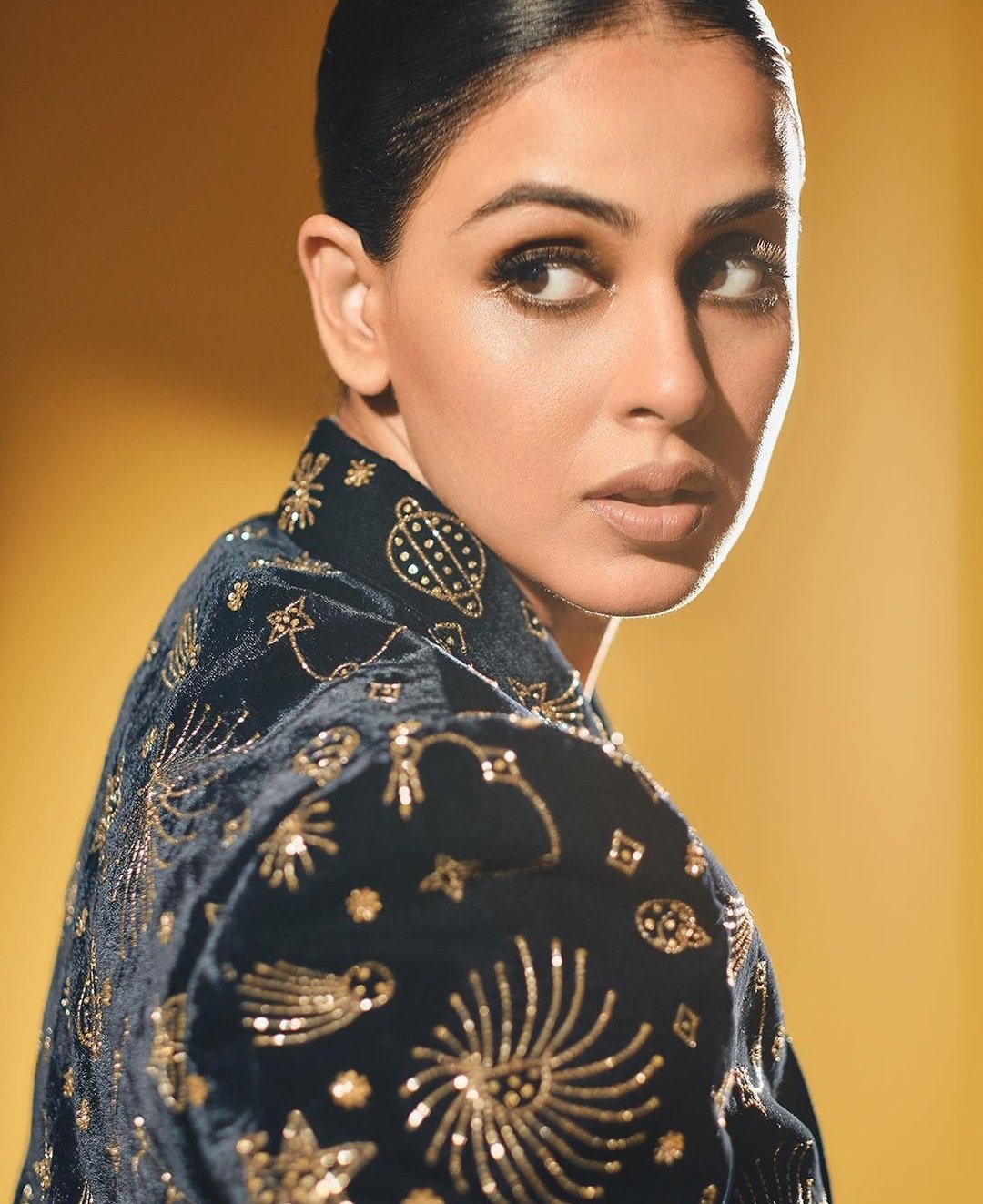 Fy8psLTaUAE9bTK?format=jpg&name=large