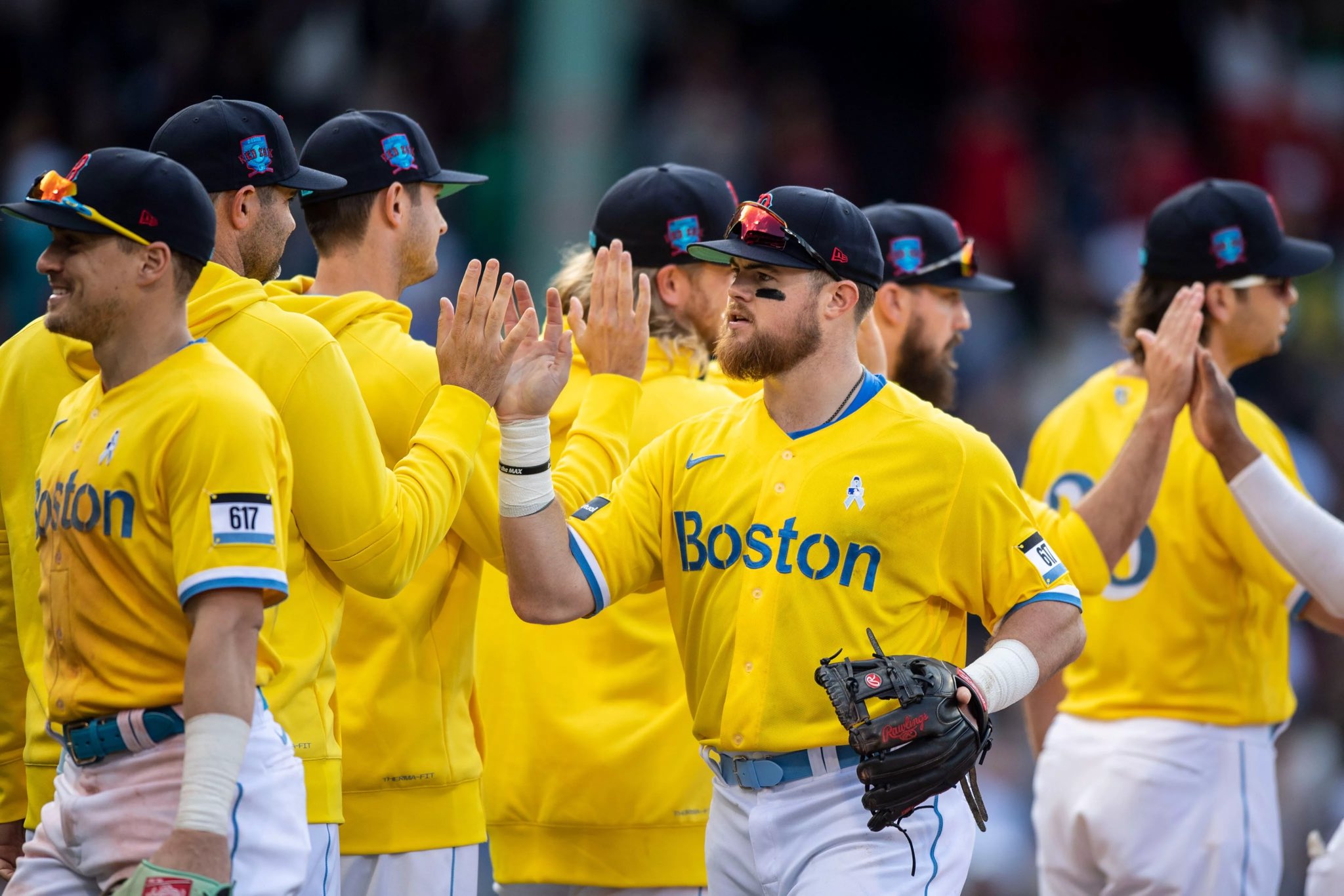 red sox yellow unis