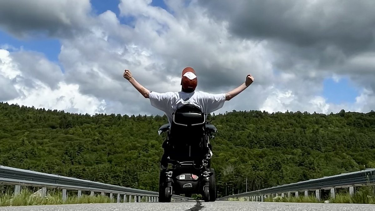 So thankful for the spring we’ve had here in New Hampshire. Been able to kill the battery on my wheelchair almost every day 🌲🌲

Go touch some grass 🤙🏼❤️