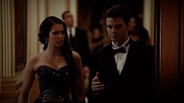 anchors_ahoy's tweet photo. "did we                           "we did, in
make it?"                           another
                                               universe" https://t.co/kpIrXX8BkF