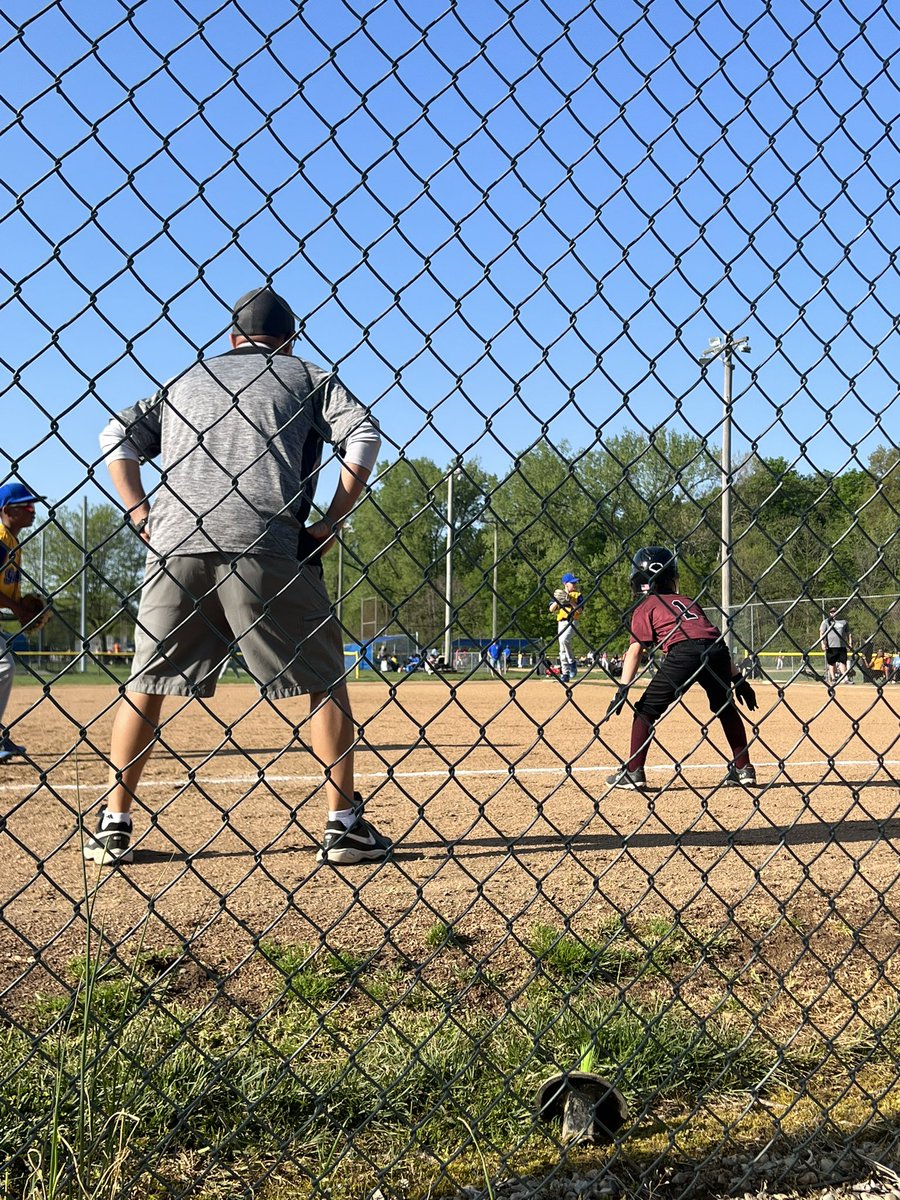 CoresTrisha's tweet photo. Happy Father’s Day to my husband @coreschris !  You are an amazing dad!  The boys love to play ball (kickball, soccer, golf, baseball, trampoline ball, you name it) and show off for you! https://t.co/N6CQKRgafc