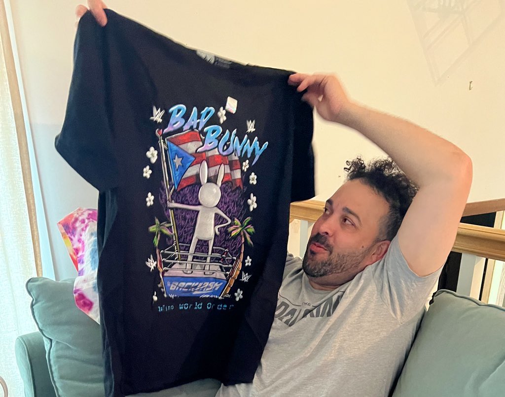 Happy Father’s Day my friends! My family got me the #LWO and #badbunny @WWE #backlash in #PuertoRico T-shirt’s.
They know me well. #HappyFathersDay