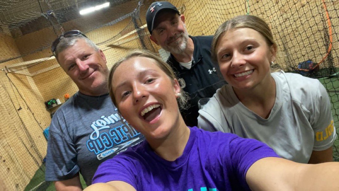 Happy Fathers Day to two of the best dads out there! They spent their entire day helping @TaftAddison and I get better. We couldn’t be where we are today without you guys. Thank you for everything❤️@Ski03409741 @AT_LetsGoMets