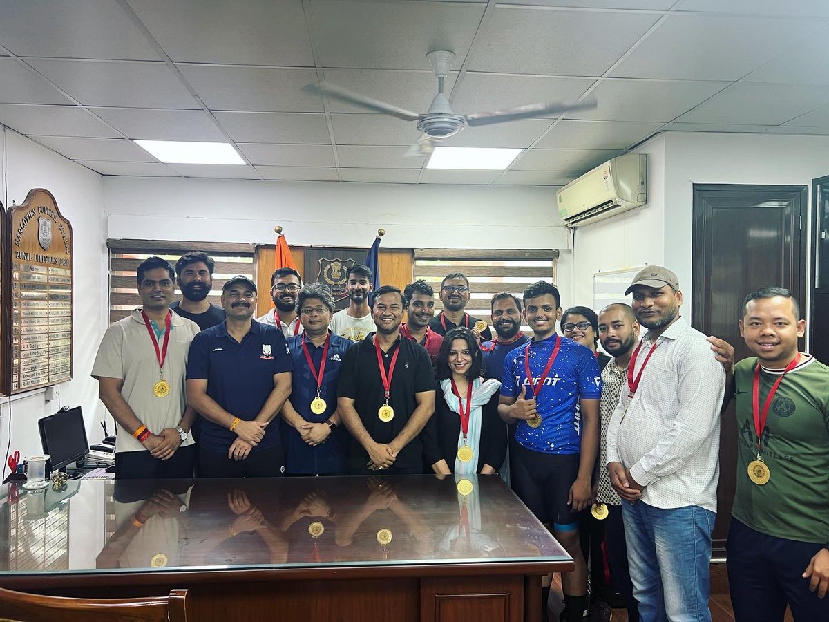 janman_org's tweet photo. Cycle awareness rally against drug abuse organised in collaboration with @narcoticsbureau , @helps2humanity &amp; ILLL. #delhicycle #SayNoToDrugs #goi @thebetterindia @DelhiPolice @dtptraffic @Raahgiri_Fdn https://t.co/jHrWHb0ehl