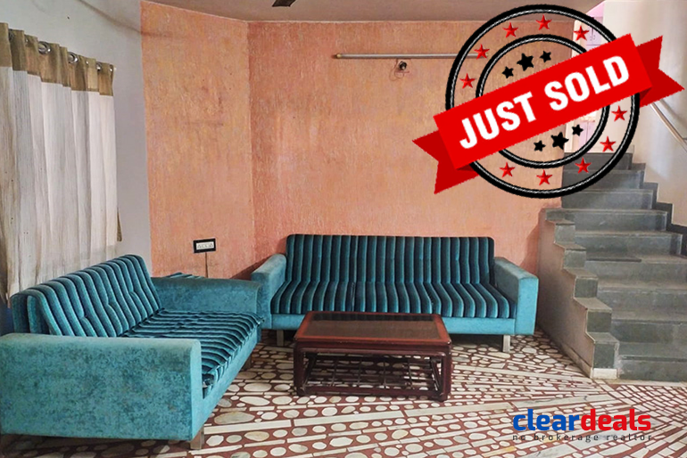 clear_deals's tweet image. 🥳JUST SOLD 🥳
Property Name: Chandratej Apartment 🏠
Location: Paldi, Ahmedabad 📫 
Property Type: 2 Bhk Flat 🏠
Time Period: 29 Days 📅
Deal Amount : Rs. 5230000 💵💸
Brokerage Saved: Rs. 209000 💵💸
Deal Executed By Yash Mehta &amp;amp; Vivek Mehta 

#ahmedabad #Paldi