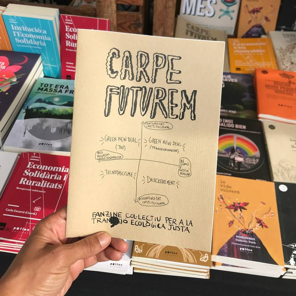 LaPolitja_'s tweet photo. Ja circula i tothom en parla 👉 CARPE FUTUREM, el fanzine col·lectiu per a la transició ecosocial editat des del pol cooperatiu de #SantCugat!

No et perdis el material d'humor que ens acompanyarà en aquesta festa!

#Singulars22
@pol_lenedicions @EnsoCoop @arqbag @LasembraC https://t.co/PFGCIch8lV