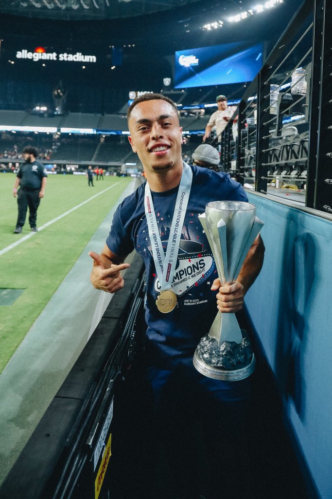 visualsbymario's tweet photo. Concacaf Nations League Champions

@CNationsLeague // @USMNT https://t.co/KxVY96wxTY