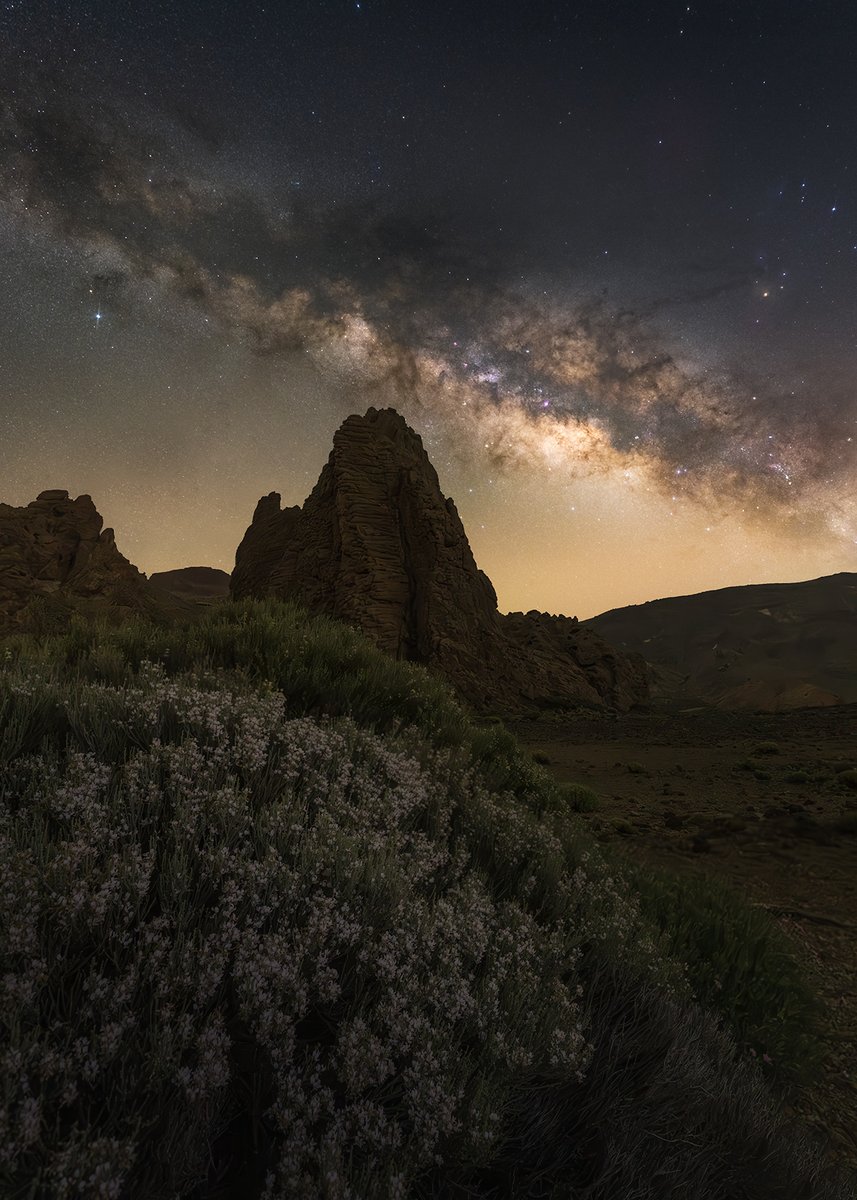 La noche en el Parque Nacional del Teide. Bienvenidos a uno de los mejores cielos nocturnos del mundo✨