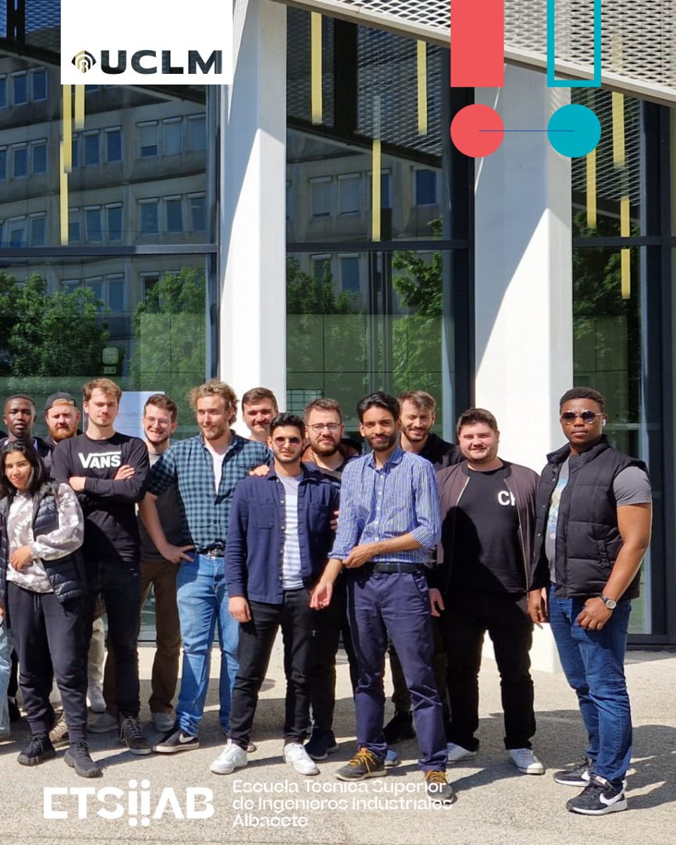 Nuestros profesores participaron como docentes en el Máster #INTEREE (Le Master International en Energies Renouvelables et Efficacité Energétique), en el Área de #IngenieríaEléctrica📚 en la prestigiosa Universidad de #UPEC (L'Université Paris-Est Créteil) en París, Francia. 🇫🇷