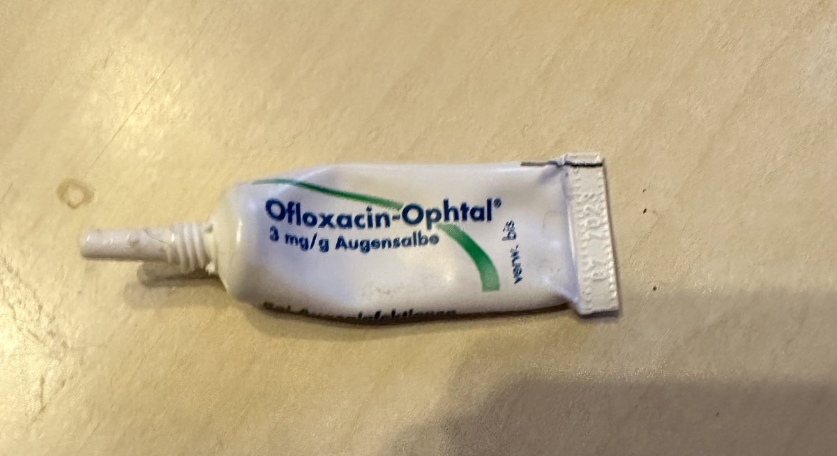 Das wirksamste Medikament gegen Bindehautentzündung bei unseren Schützlingen darf DrBetty nicht mehr verschreiben.
Die Tube ist fast leer.

Mist!

#Nordstadtkatzen