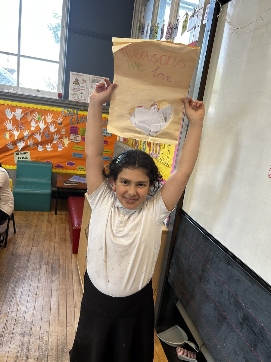P4Lorne's tweet photo. Pupil of the day👩🏽‍🎓⭐️ https://t.co/FRJ5icAvlq