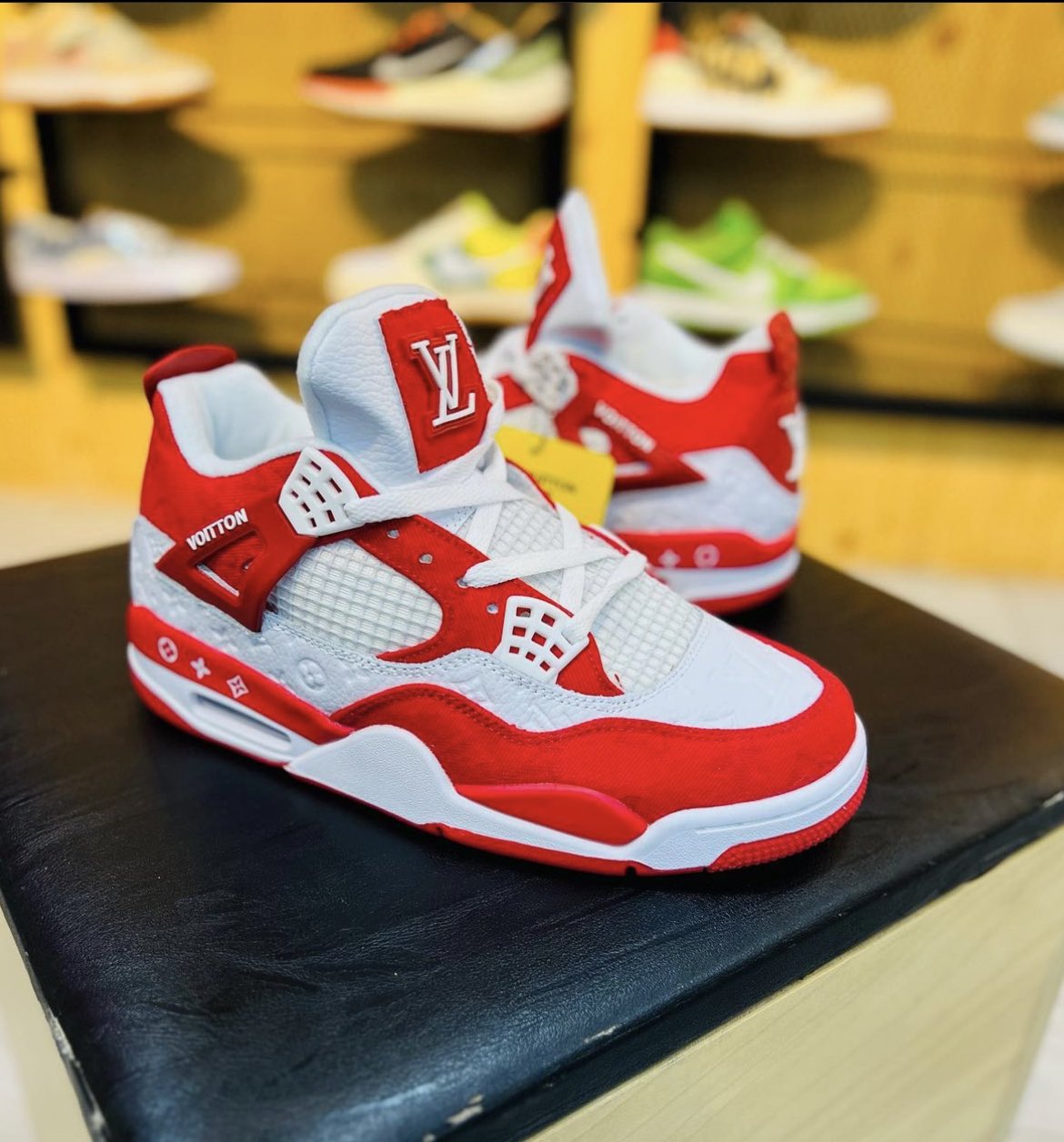 CUSTOM JORDAN 4 LOUIS VUITTON 