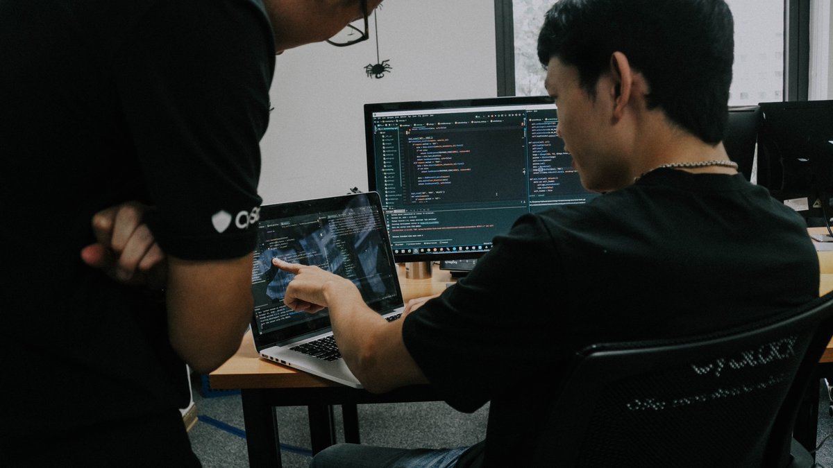 WHY EVERYONE IS TALKING ABOUT SOFTWARE DEVELOPER

1. High Demand
2. Technological Advancements
3. Digital Transformation
4. Remote Work Opportunities
5. Lucrative Career Prospects
6. Creativity and Problem-Solving
7. Community and Collaboration
8. Impact and Influence