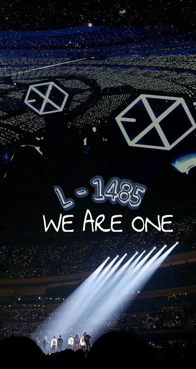 X1UMINSE0k's tweet photo. EXOL always with EXO
#내_사랑이_널_지킬테니
#우리는_여전히_엑소엘
@weareoneEXO 
@B_hundred_Hyun @layzhang https://t.co/p1w635cxTR