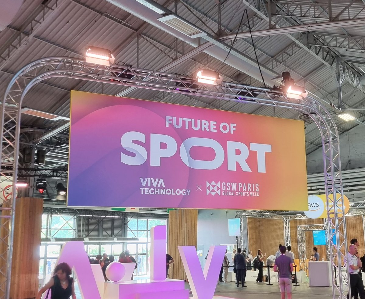 😁 Heureux d'avoir fait parti des 'Young Sports Makers' 2023 dans le cadre de la Global Sports Week / #VivaTech2023 

Merci à @SportBusiness_C de m'avoir permis de participer à cet événement international 🌍
