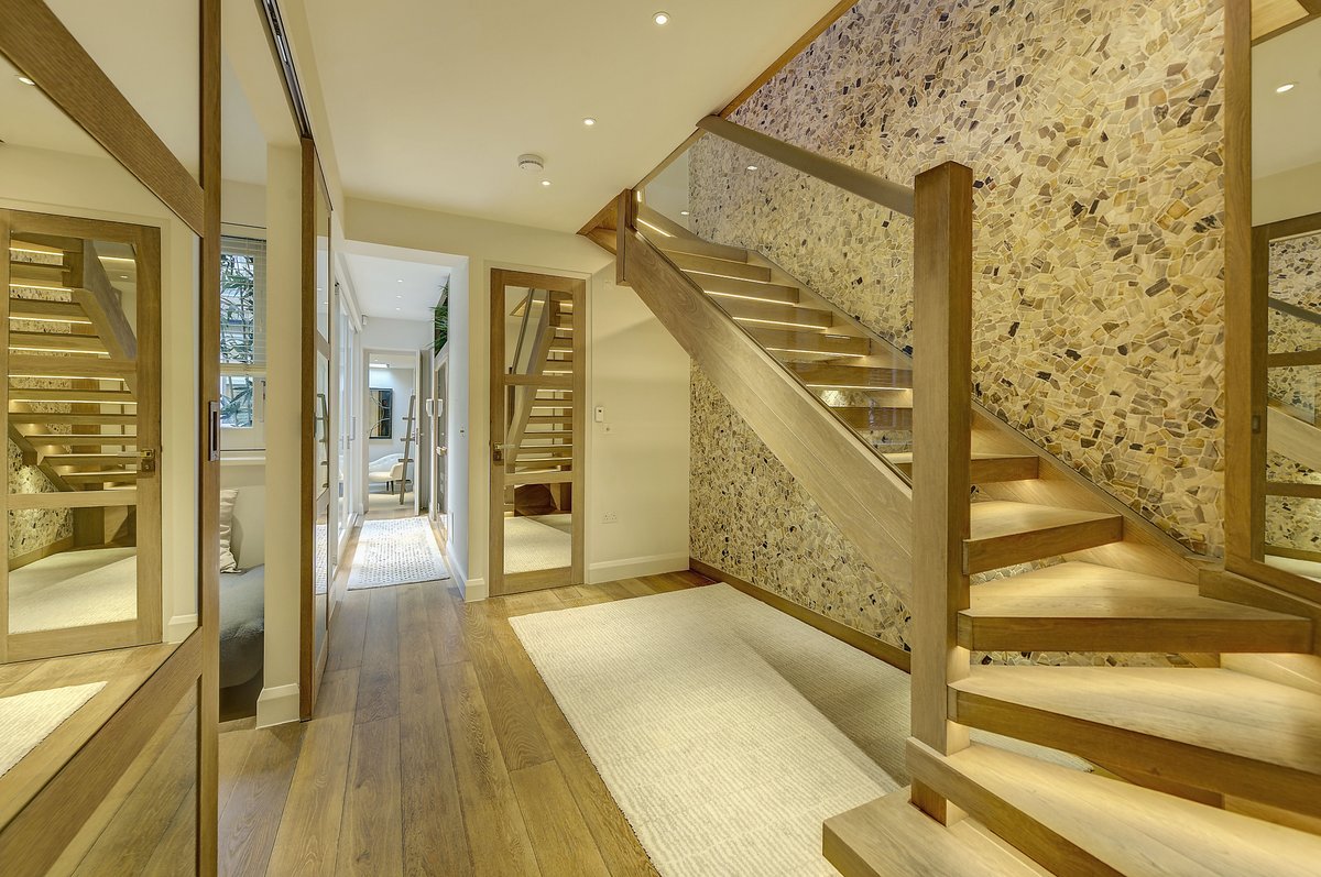 AylesfordInt tweet media