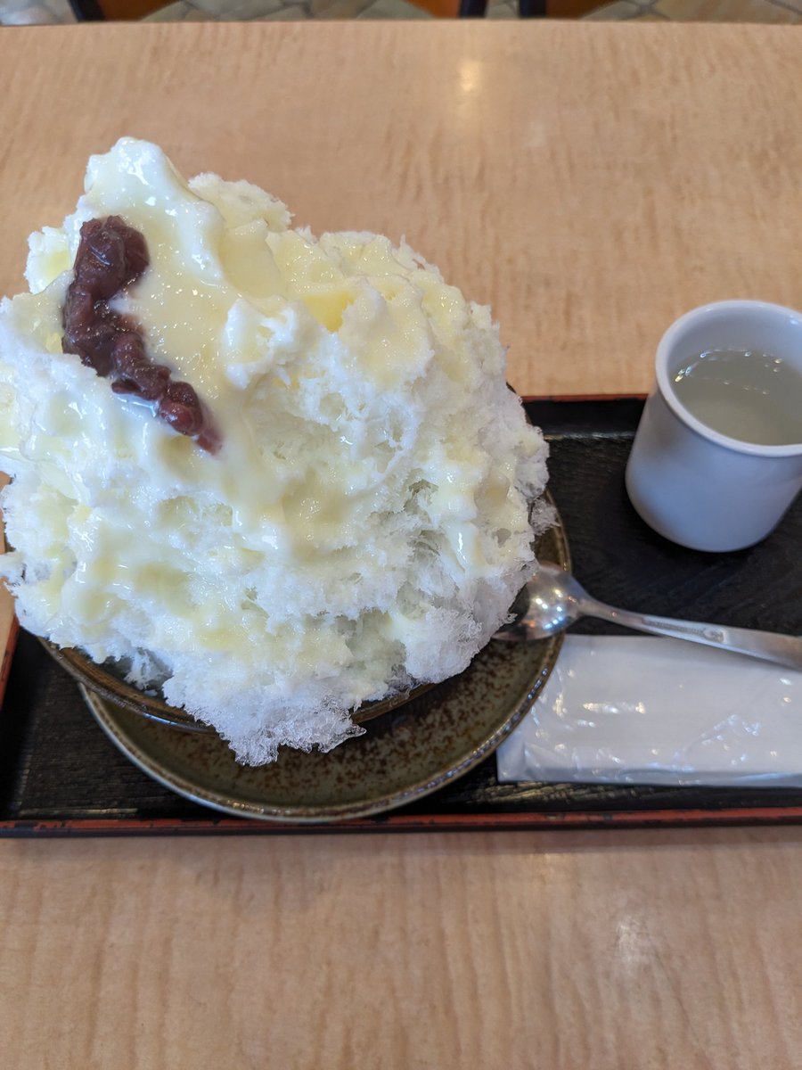 暑い😓
我慢できず今年お初のかき氷🍧