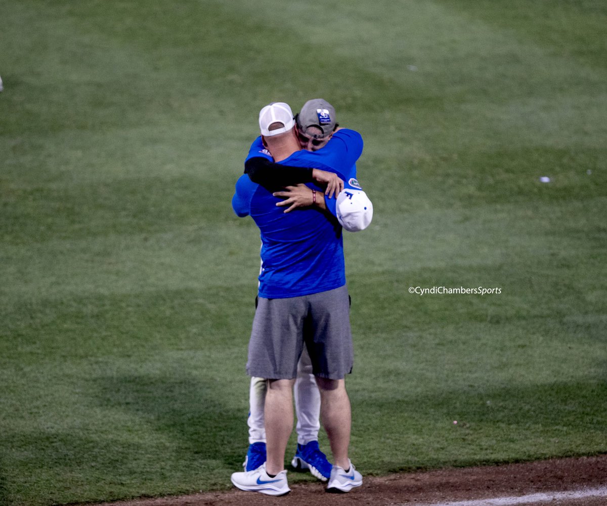 My Favorite Player Calls Me Dad 🧡💙Happy Father’s Day!

#baseballisfamily  
#itjustmeansmore 

(📷 @cyndicha) @bradleyriopelle @BrandonSproat @GatorsBB #gogators