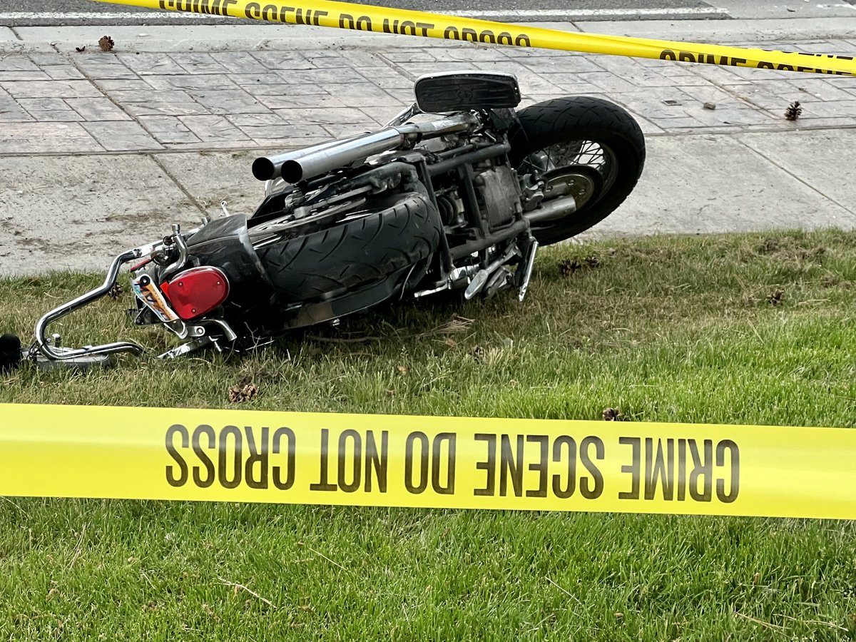 SLCScanner's tweet image. #Breaking #FatalCrash #WVCPD on scene of a fatal #Motorcycle crash at 4100 S 4400 W. Stby for more details.