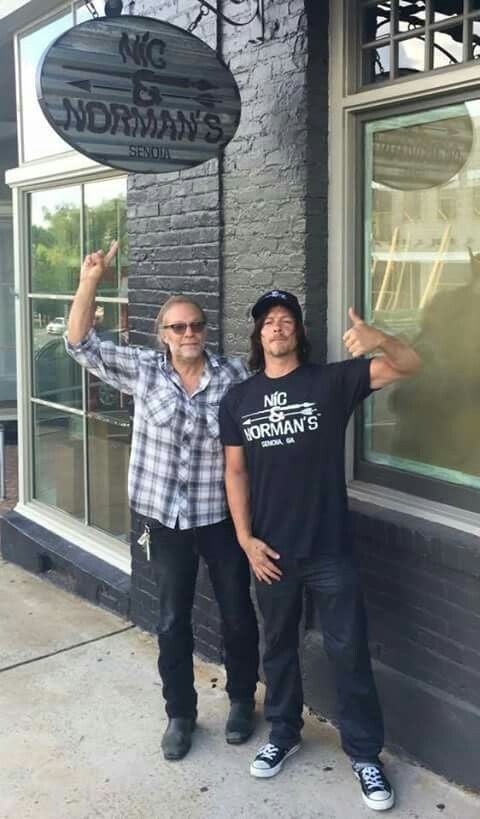 Norman reedus and Greg ❤