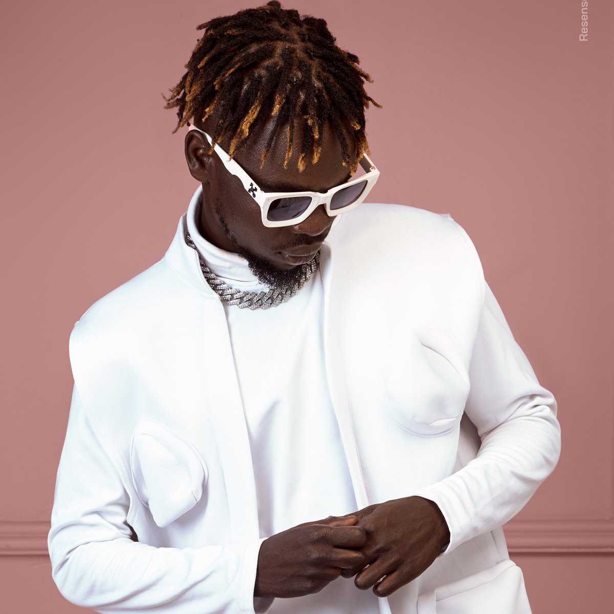 Able Disabled (ABD)♿ (@abdable) on Twitter photo Our Founding Director <a href="/CheckMagic/">Check B Magiic🇸🇸</a> who's an Artist & Profound Human Rights (Disability Rights) Activist has dropped a new song titled "IYE" translated as "You". He's using music, dance & drama to inspire the young persons living with impairments in 🇸🇸 👇🏿
youtu.be/cw40JHEGDzk Our Founding Director <a href="/CheckMagic/">Check B Magiic🇸🇸</a> who's an Artist & Profound Human Rights (Disability Rights) Activist has dropped a new song titled "IYE" translated as "You". He's using music, dance & drama to inspire the young persons living with impairments in 🇸🇸 👇🏿
youtu.be/cw40JHEGDzk