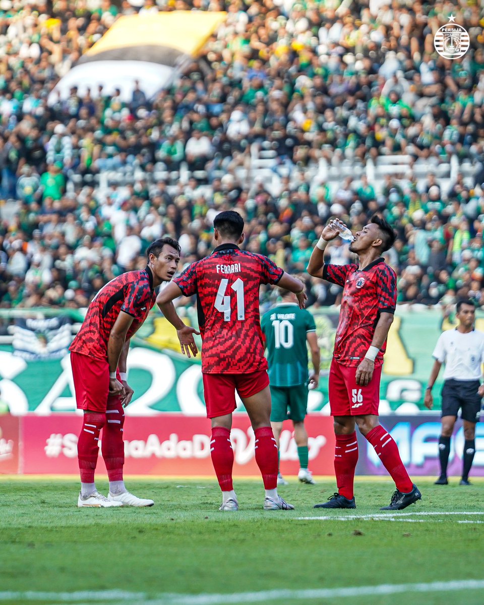 Persija_Jkt's tweet photo. Awali hari Senin yang cerah, mengingat Surabaya hari kemarin yang sangat berkesan✨

#Persija #PersijaJakarta #MacanKemayoran #BelieveIn12 #ToTheNextLevel https://t.co/6TnJF8Qz01