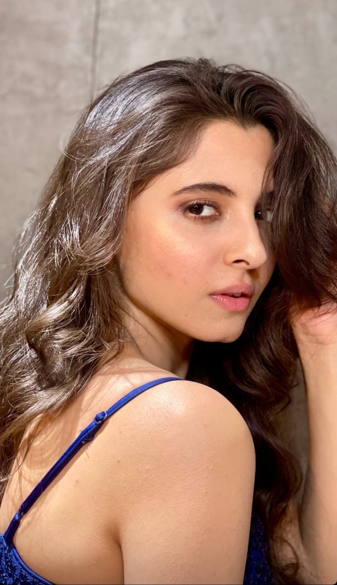 Fy9IrD7WYAEFT4R?format=jpg&name=medium