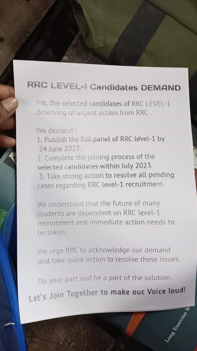 Arindam08380788's tweet photo. #RRC_ER_level_1_PANEL_DO_JOINING_Do why rrc er sleeping?
@abpanandatv @Zee24Ghanta @MyAnandaBazar @News18Bengali @Tv9_Bangla @BanglaRepublic @BartamNews @AajTakBangla
@SangbadPratidin @EasternRailway @DDBanglaNews @Calcutta_News @twitkolkatatv @jago_bangla @KhanSir__gs https://t.co/W0gQd29QXG