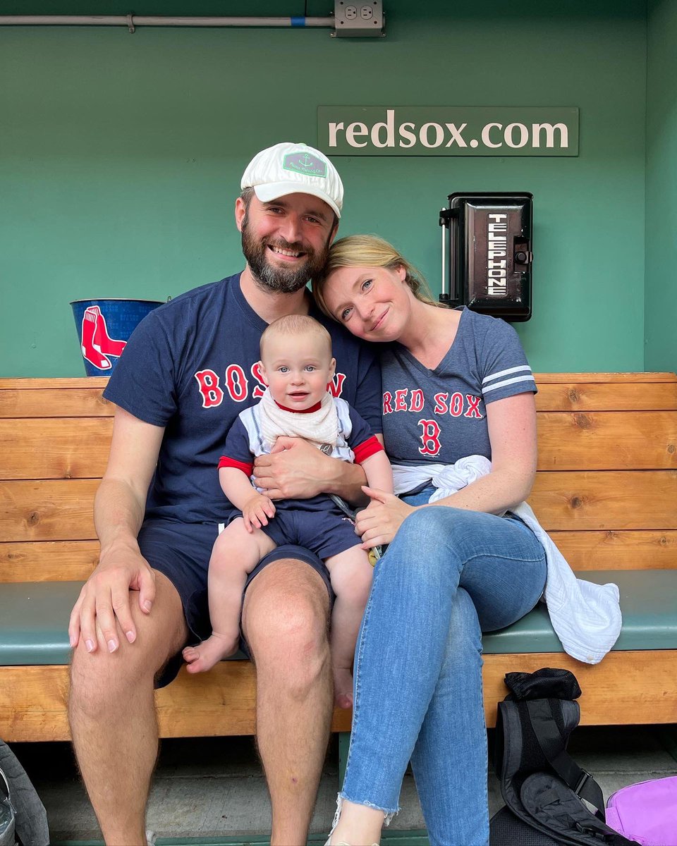 katprz's tweet image. first father’s day for @ivandashkov, first baseball game + trip to @fenwaypark for the little wolf. ❤️⚾️🐺 we are the luckiest! 

perfect day, no notes. #bigpapi
