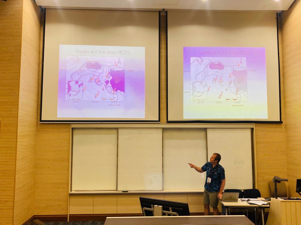 Inspiring talk by Dr. Fred Sinniger about the importance of understanding #mesophotic ecosystems from #Sesoko #Okinawa to inform local stakeholders and improve marine #conservation &amp; management <a href="/Harii_Lab/">Harii Lab</a> <a href="/univ_ryukyu/">琉球大学</a> Go Fred!! 🙌 Looking forward to seeing how this continues 🇯🇵