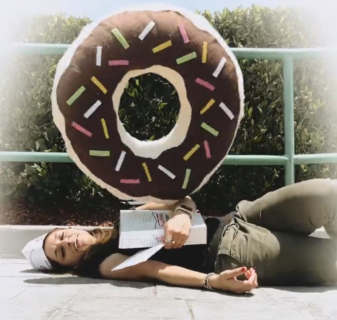 get this girl her dream doughnut AND her oscar <a href="/krispykreme/">Krispy Kreme</a> !!!!