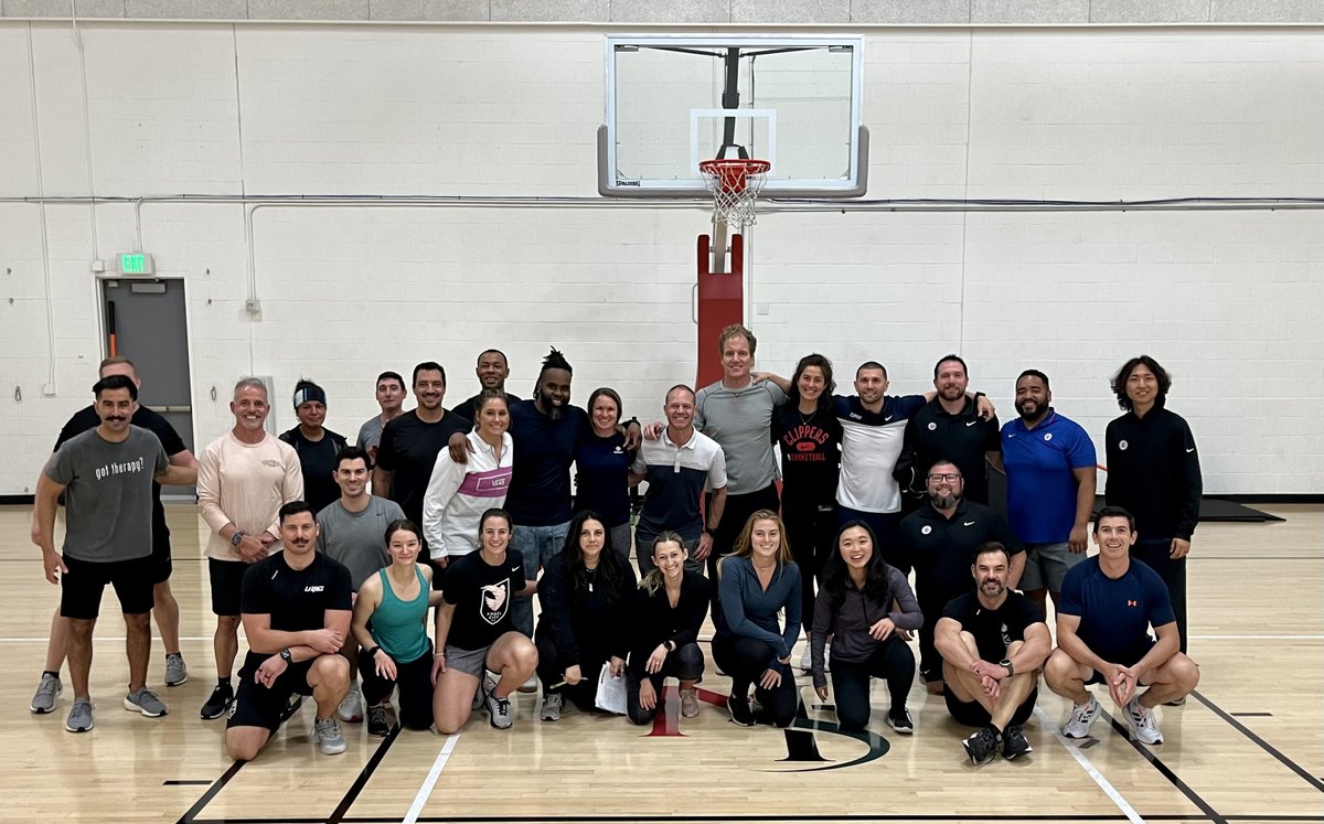 enda_king's tweet image. Fantastic couple of days in LA with staff of @LAClippers @LAKings @meyersportLA with @sportsmapnet discussing all things #groin and #ACL. Fantastic high performance and growth mindset teams. Many thanks @MeyerSportsPT for the invitation and fantastic hospitality. @aspetar