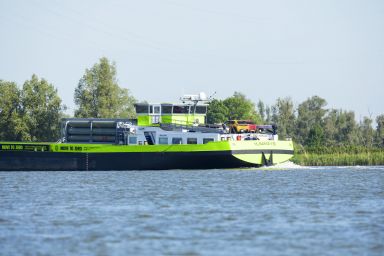 We are excited to share that our @Nike friends are launching the world's first hydrogen-powered inland container ship, the “H₂ Barge 1”! 

To learn more visit: about.nike.com/en/newsroom/re…

#carbonemission #enviroment #nike #innovation