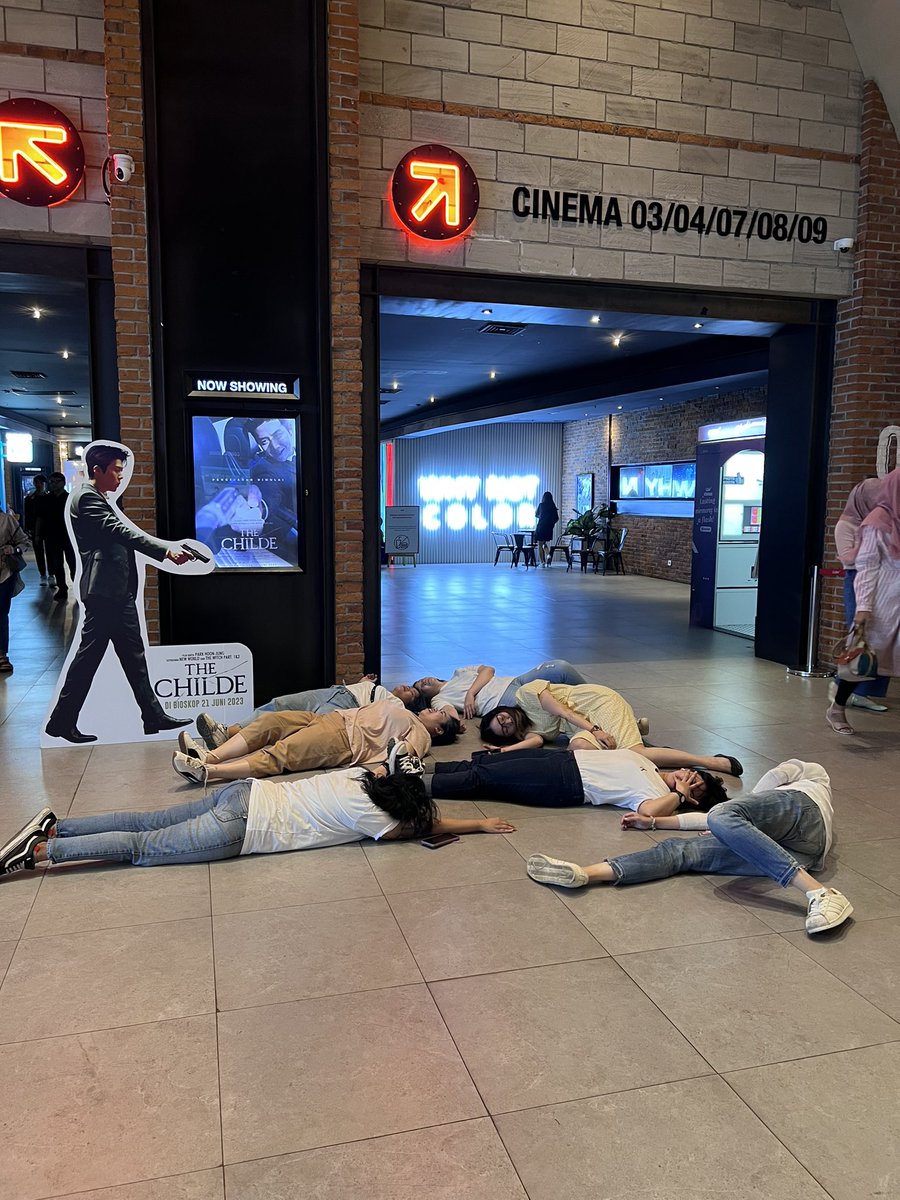 •Enchanted to meet Kim Seon Ho• ◡̈ tweet media