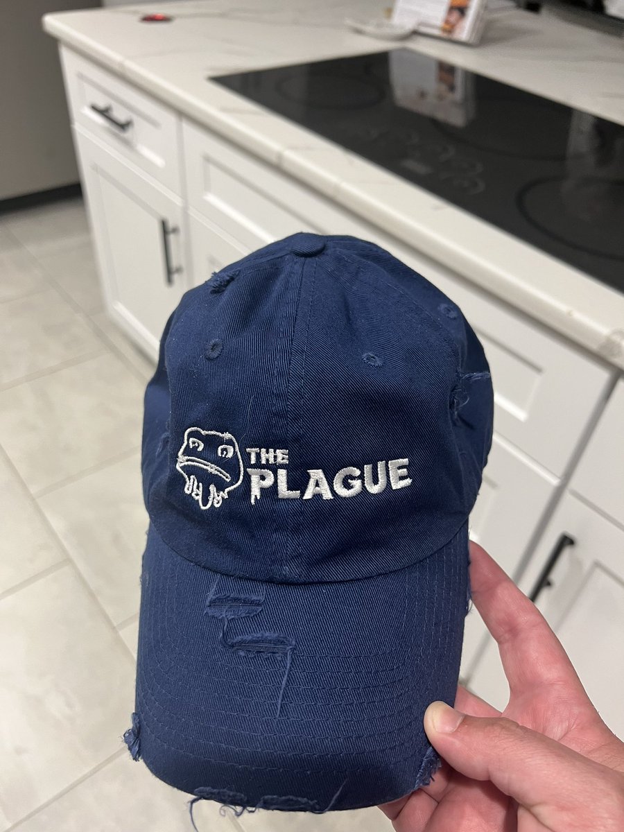 McM (@__mcm___) on Twitter photo Got back to the house after that 🇺🇸 win to see my hat came in the mail. Appreciate <a href="/canvasco_shop/">TheCanvasProject.eth</a> for hooking me up 💚 Got back to the house after that 🇺🇸 win to see my hat came in the mail. Appreciate <a href="/canvasco_shop/">TheCanvasProject.eth</a> for hooking me up 💚