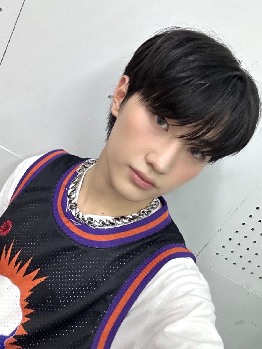 TNX_twt's tweet photo. 월요일 모두들 지친 거 아니지 ???❤️
나도 아침보단 상태 많이 좋아졌어요 ❤️

#최태훈 #TAEHUN https://t.co/hXe95goo09