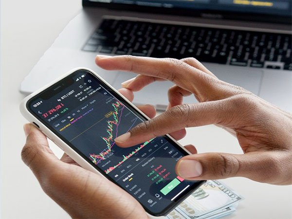 Eraofkashmir1's tweet photo. Indian stock indices continue to remain firm; near all-time high.
#StockMarket #SensexRecordHigh
#Investors https://t.co/9S9eb3mgJW