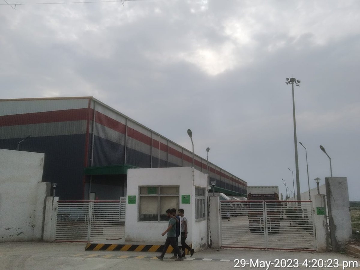ShwetankGhosh's tweet image. 5 Acre Factory 🏭 For Sale Rent in Noida India 🇮🇳 #factoryforsale #factoryforsaleinindia #factoryforrent #factoryforrentinindia