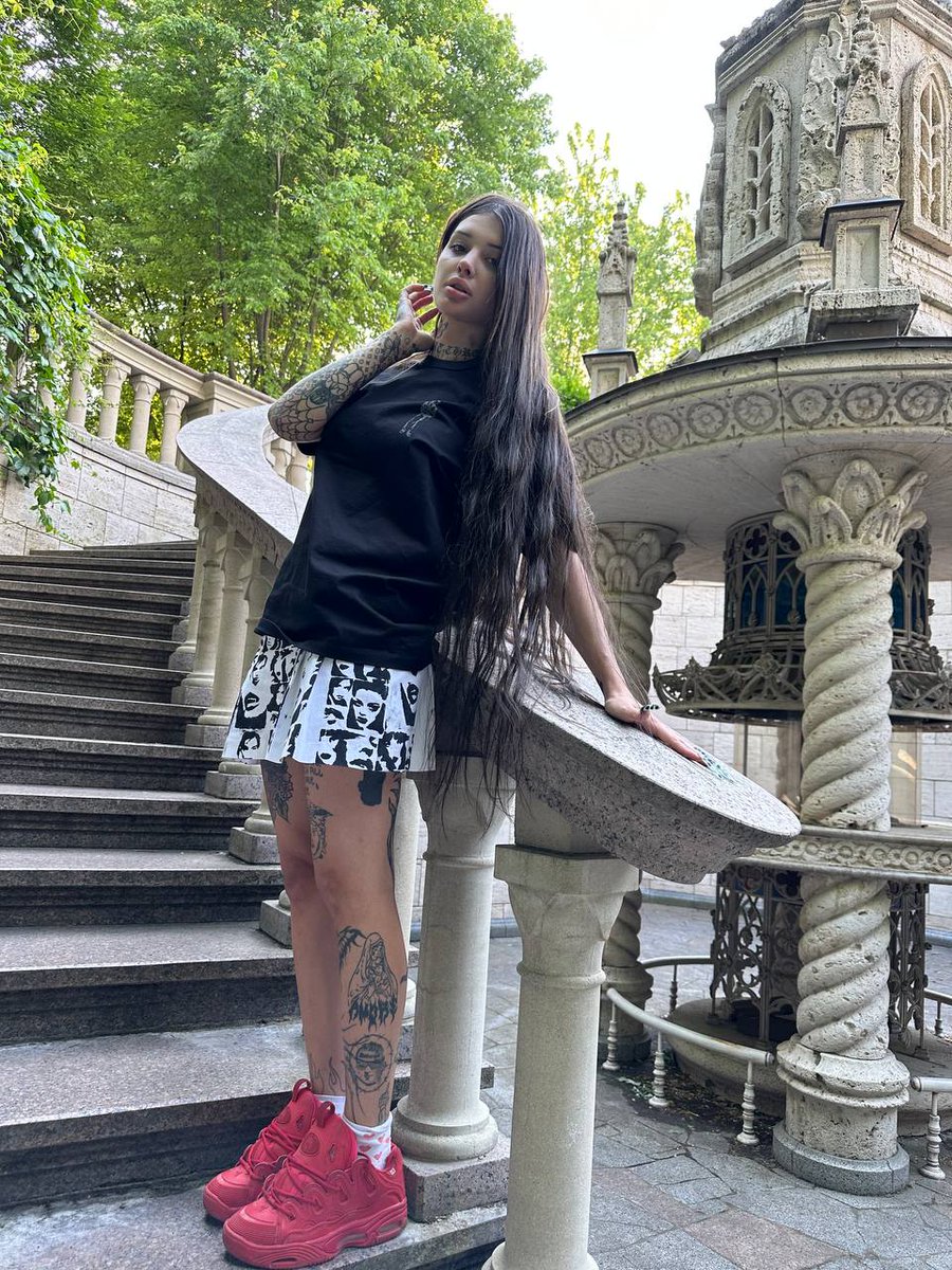 🐰 𝓑𝓮𝓭 𝓑𝓾𝓷𝓷𝔂𝔃 🐰 on Twitter: "RT @BloodyMary01bby: https://onlyfans.com