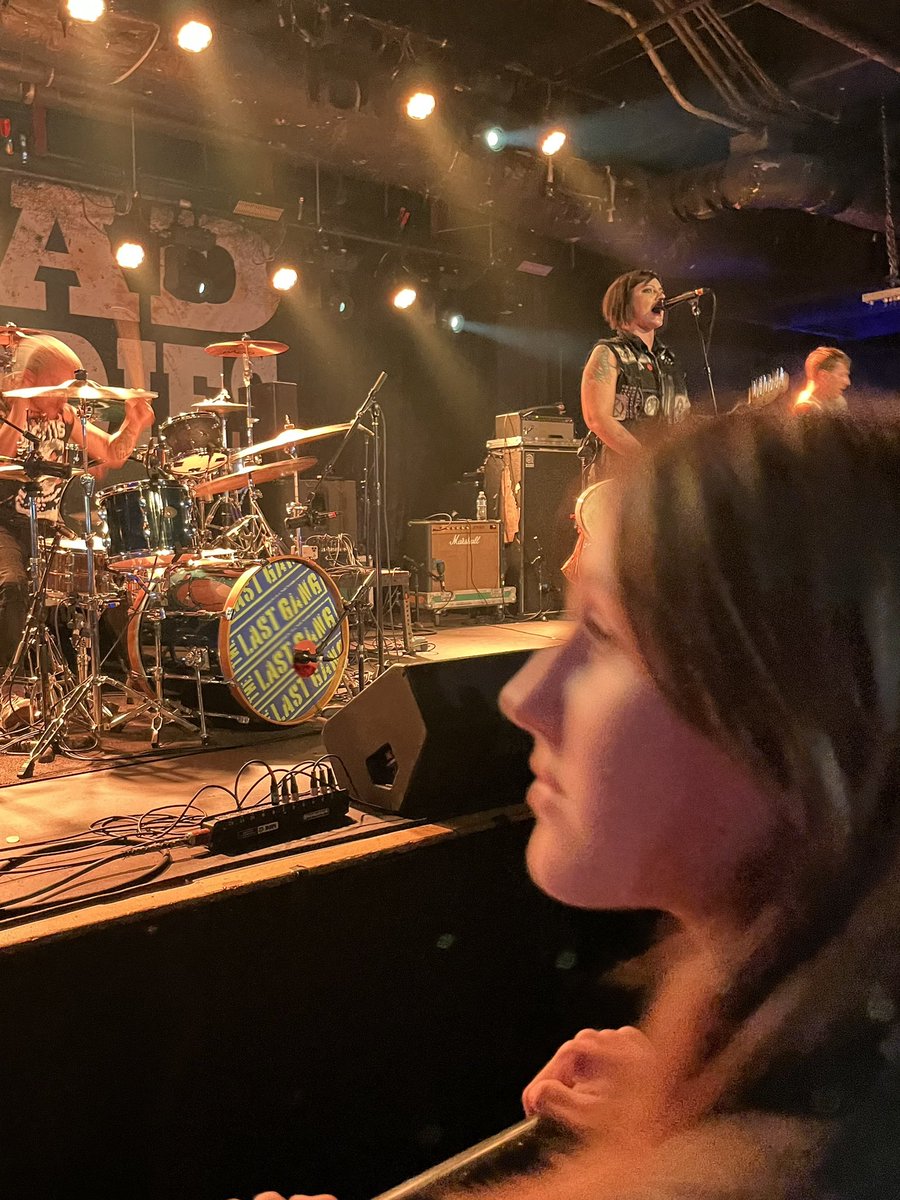 Christopher Bunn tweet media