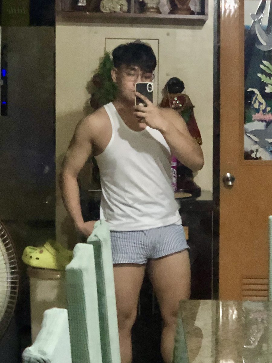 _jayveeismyname's tweet photo. 5’6 tall https://t.co/2Vxfc9JJI3