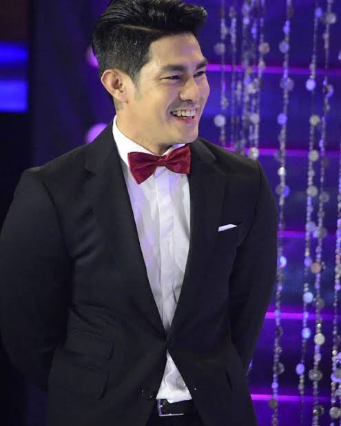 jowaniiandres's tweet image. Boss Ion.                   Little Ion 

cute cuteeee 🥹😾

#MiniMsUonShowtime