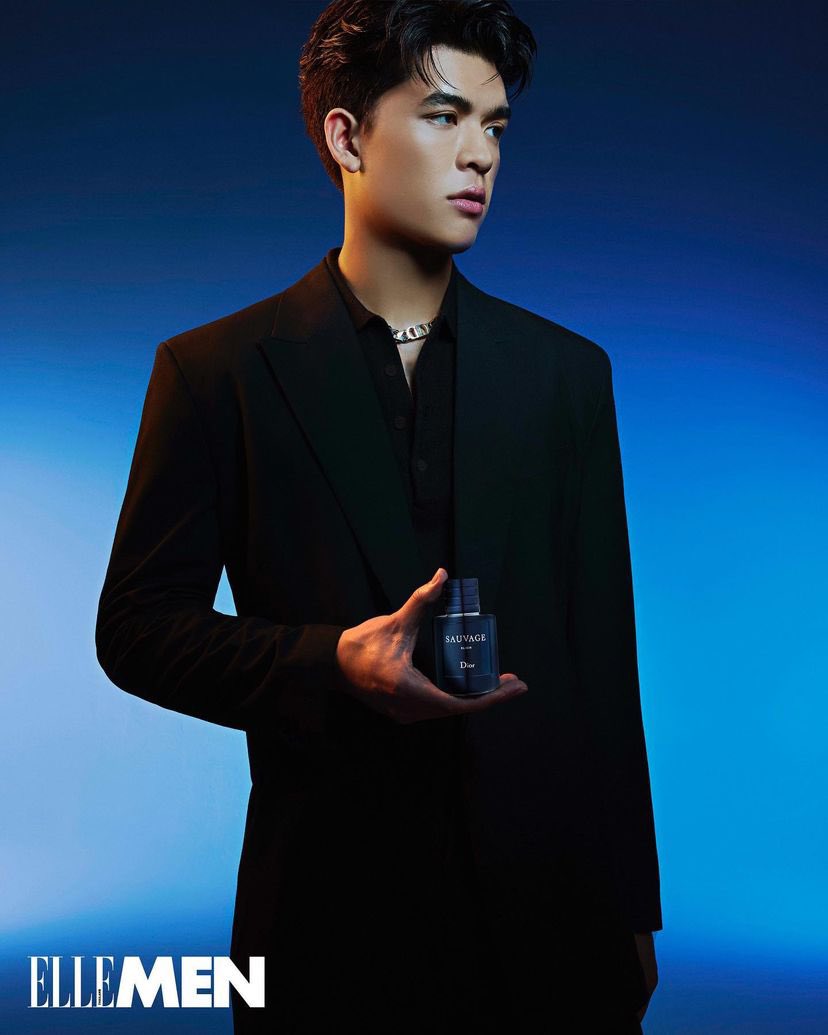 Savuage Elixir, a “tailor-made' lavender essence and a blend of rich woods.

#ELLEMENgrooming
#ELLEMENthailand
#DiorSauvage #DiorParfums #DiorBeauty

#JossWayar #จอสครับไม่ใช่จอร์ช
