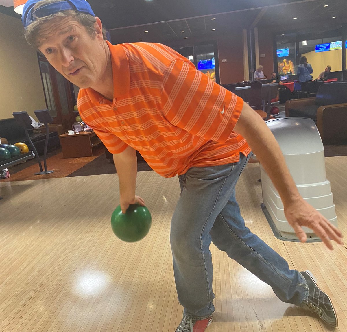 ChinneryMark's tweet photo. Oh, so you want to take me &amp; a group of my pickleball friends bowling, pay us handsomely &amp; the job itself lasts max 2hrs....

Well, .....I don't know........ooohhh, well, alright then...

If we must....

#bowling #tenpinbowling https://t.co/9k9nX5rbLR