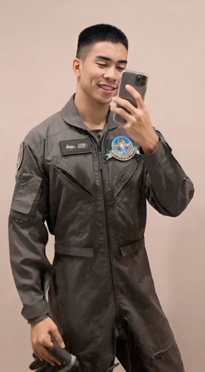 Korn, Royal​ Thai​ Air​ Force Cadet. 🇹🇭😍💦💦💦