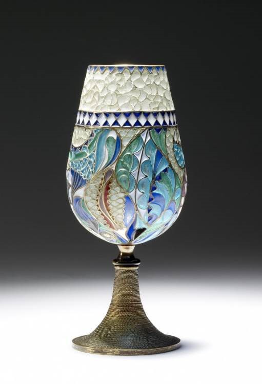 artinsociety's tweet image. This certainly beats drinking beer from a can ~ Latvian artist Valeri Timofeev’s beautiful wine flutes and goblets, created using the difficult enamelling technique of plique-à-jour (&quot;letting in daylight&quot;) art.thewalters.org/browse/creator…