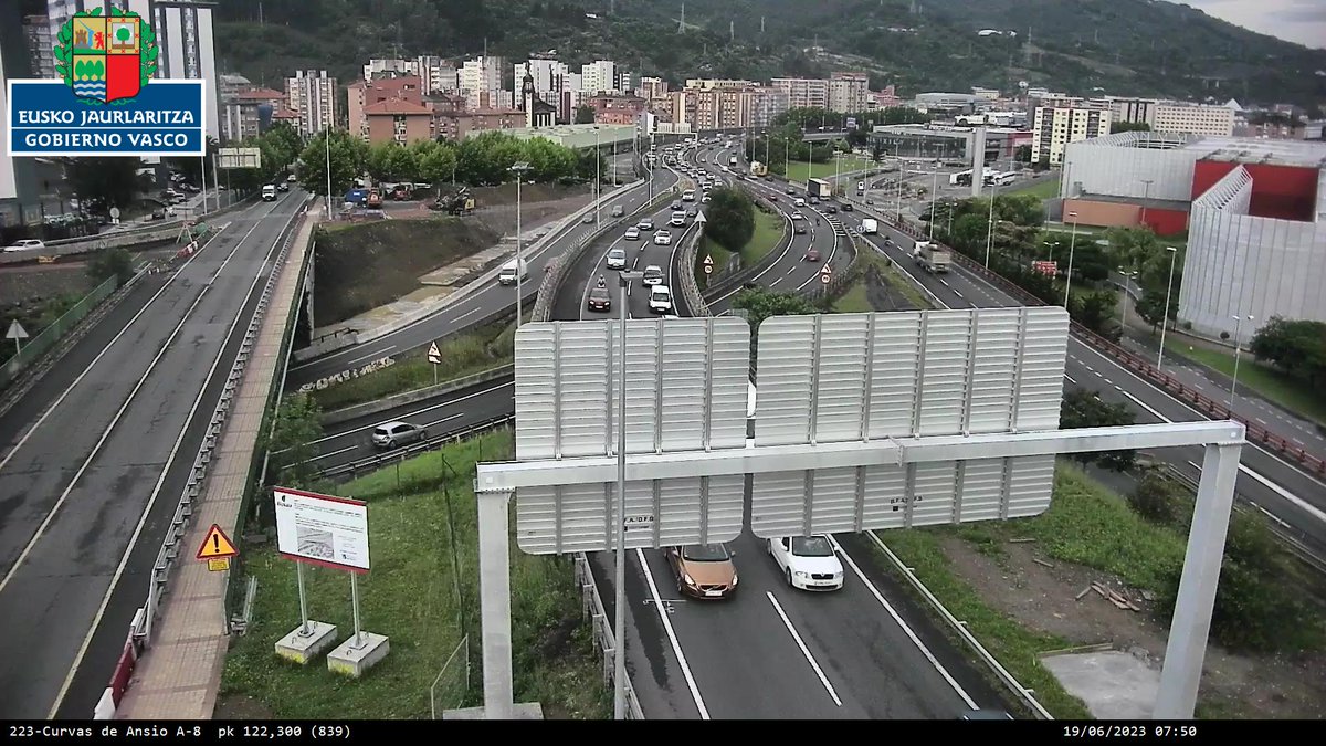 🚗🚗🚗 Ohiko #Autopilaketak #Bilbo, #Barakaldo, #Galdakao, #Leioa inguruan.
🚗🚗🚗…