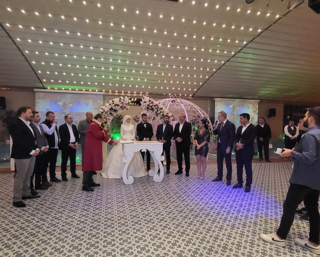MASFED Yönetim Kurulu olarak, Erzurum Dernek Başkanımız Sn. Ömer Bentoğlu'nun oğlunun düğününe katılım sağladık. Genç çiftlere ömür boyu mutluluklar dileriz.

#MASFED #BOD #Otonomi #AydınErkoç