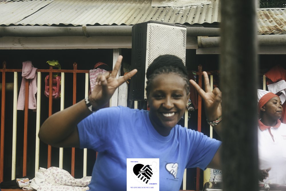 Touchingheart18's tweet photo. _#Long Live Touching Hearts_
_#We Give Because we Care_
_#Divine Mercy Hope Children's Home_
_#We Rise By Lifting Others_
_#Charity Vibes_
_#It was Successful 💪_
_#Sharing is Caring_🤍💙 https://t.co/I3bYc0ZKhB